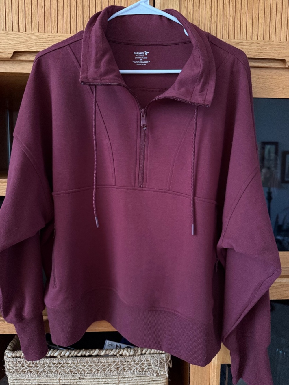 Woman Old Navy Athletic Half-Zip Hoodie Sweatshirt, XXL Wine